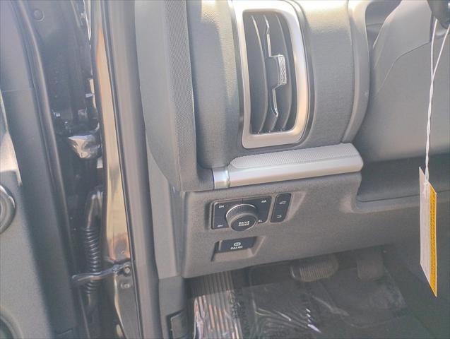 new 2025 Ford Expedition car, priced at $70,489