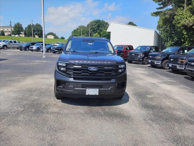 new 2025 Ford Expedition car, priced at $70,489