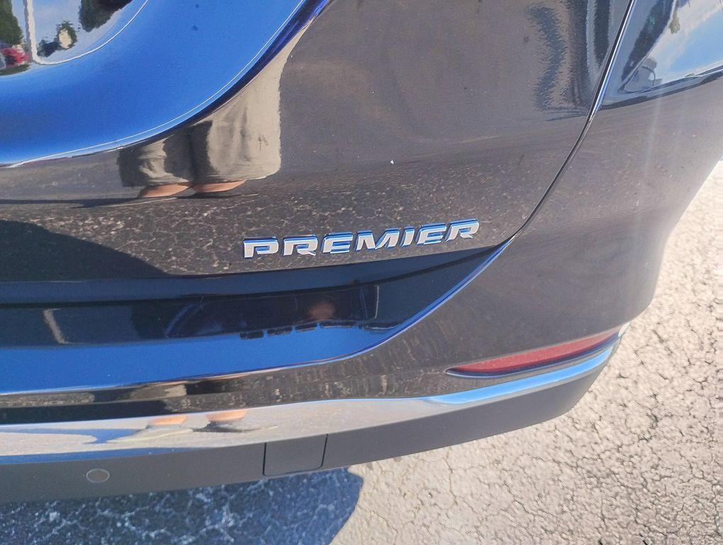 used 2020 Chevrolet Equinox car, priced at $18,488