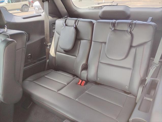 new 2025 Ford Explorer car, priced at $45,872