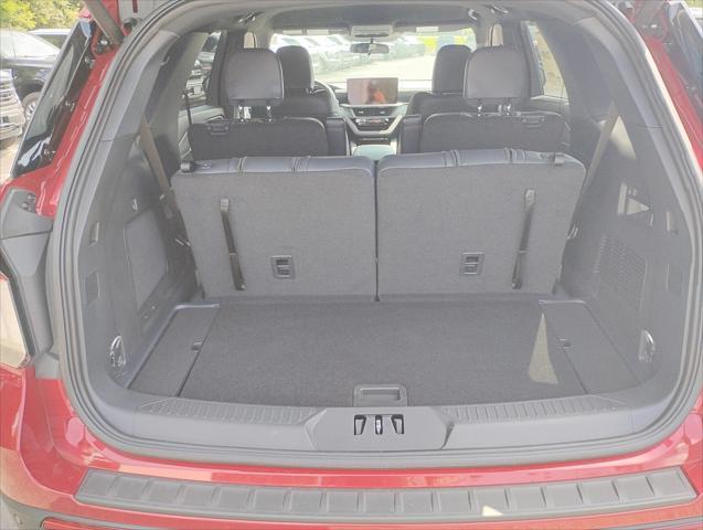 new 2025 Ford Explorer car, priced at $45,872