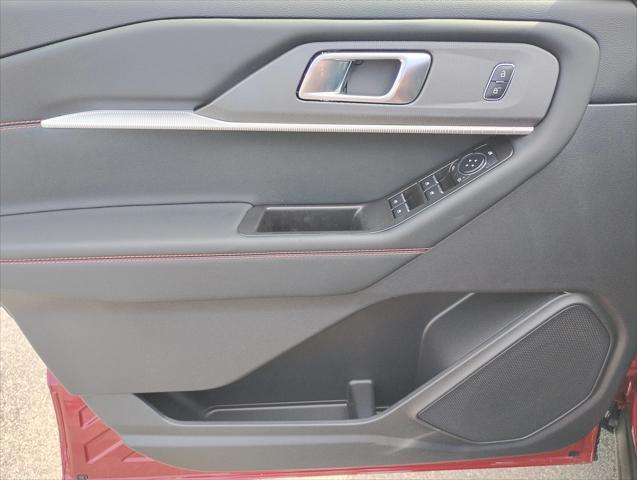 new 2025 Ford Explorer car, priced at $45,872