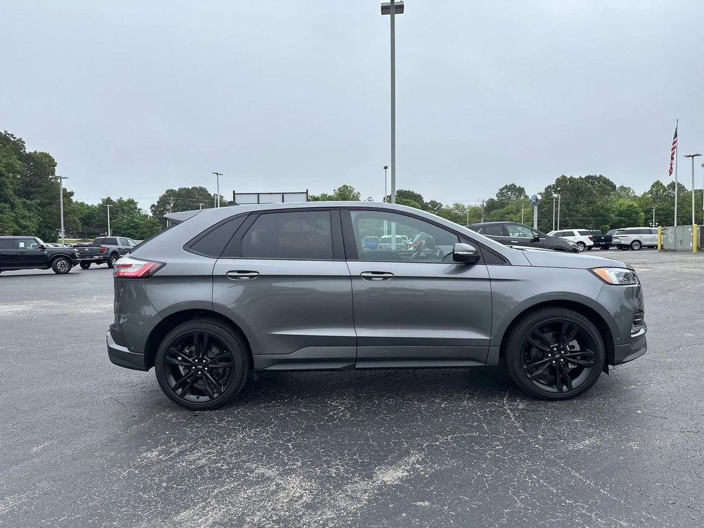 used 2024 Ford Edge car, priced at $35,888