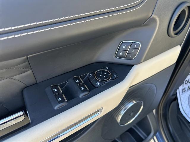 used 2022 Ford Expedition car, priced at $53,888