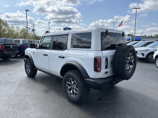 new 2025 Ford Bronco car, priced at $61,366