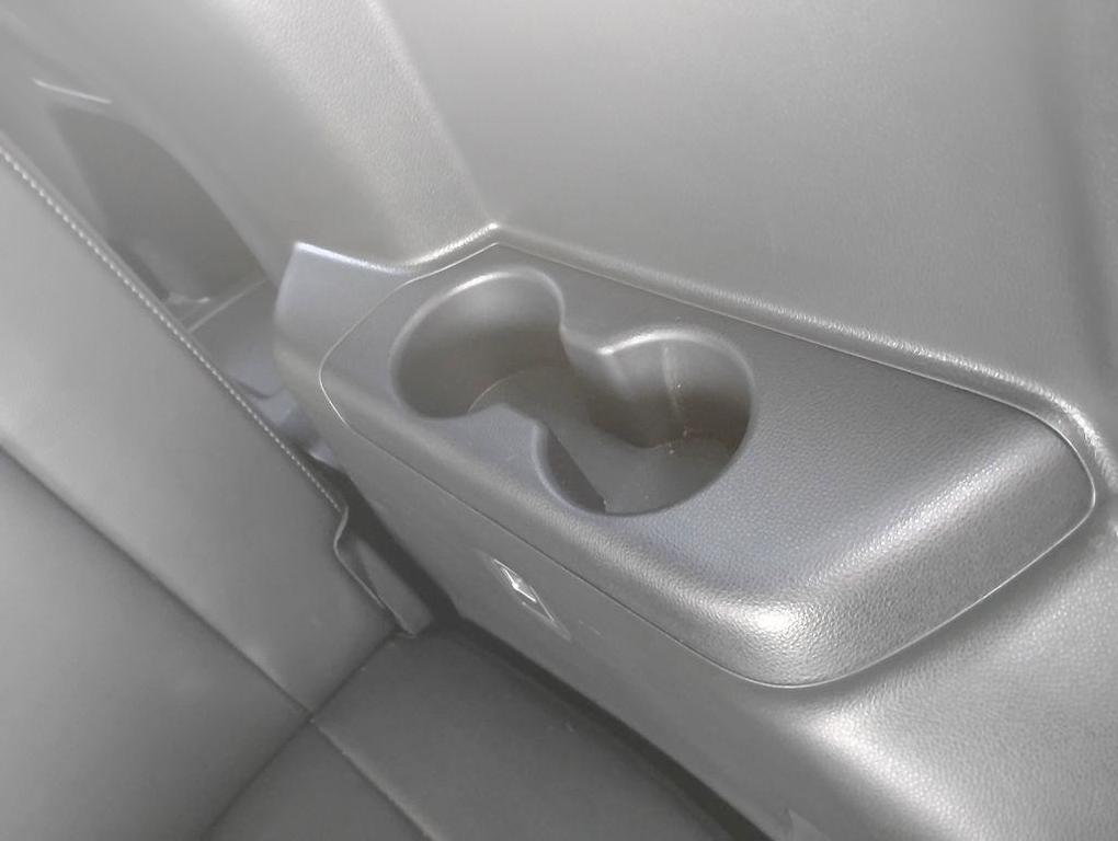 used 2021 Toyota Highlander car, priced at $26,788