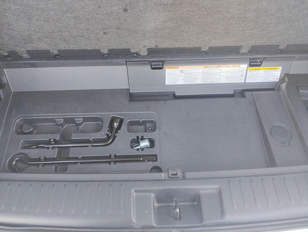 used 2021 Toyota Highlander car, priced at $26,788