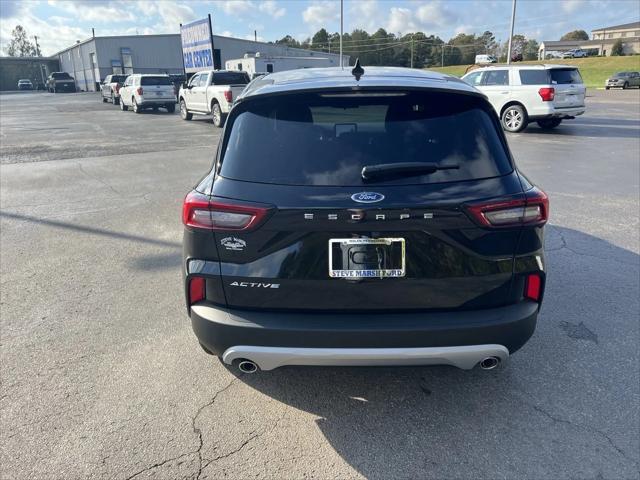 new 2025 Ford Escape car, priced at $30,031