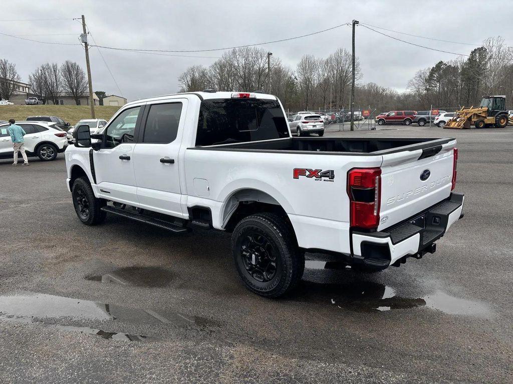 new 2025 Ford F-250 car, priced at $65,693