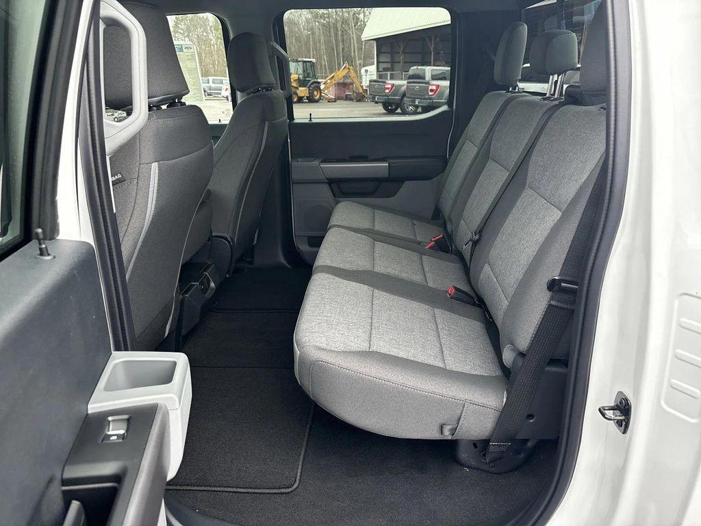 new 2025 Ford F-250 car, priced at $65,693