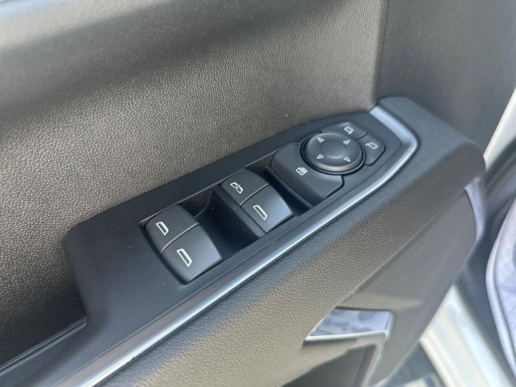 used 2022 Chevrolet Silverado 1500 car, priced at $41,888