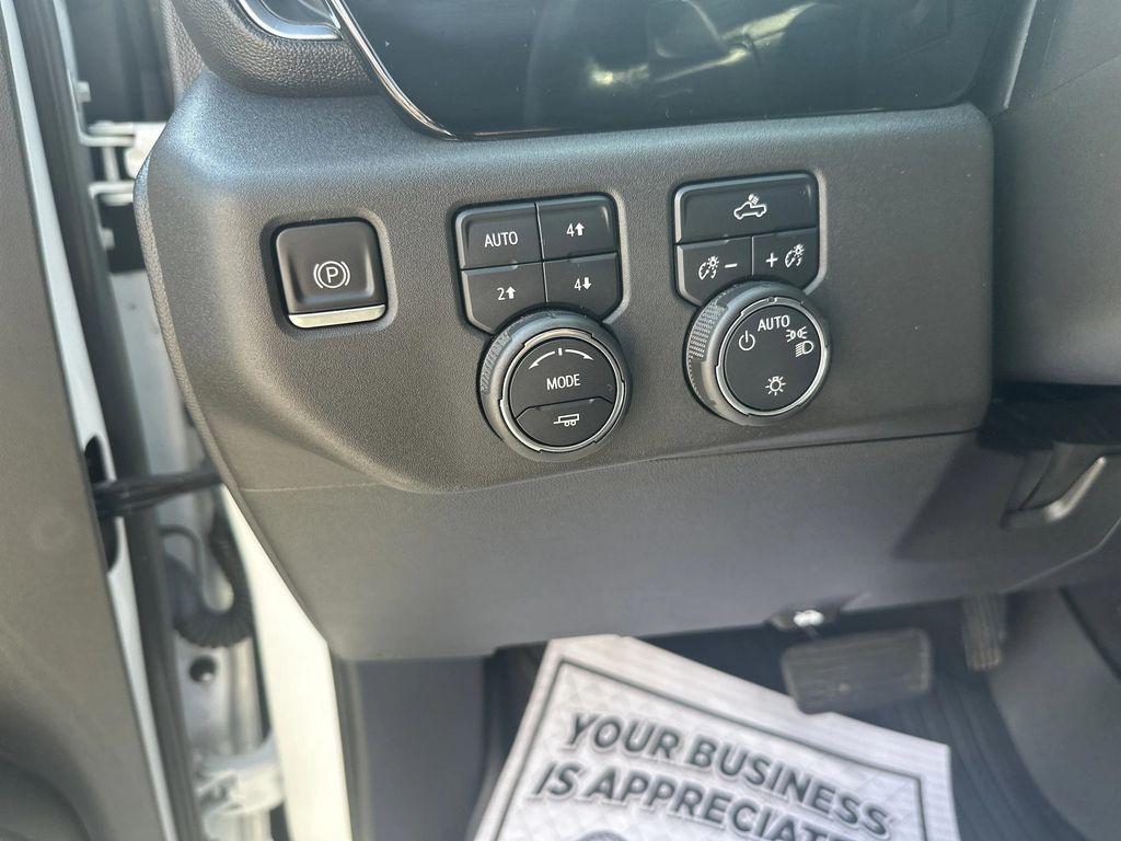 used 2022 Chevrolet Silverado 1500 car, priced at $41,888