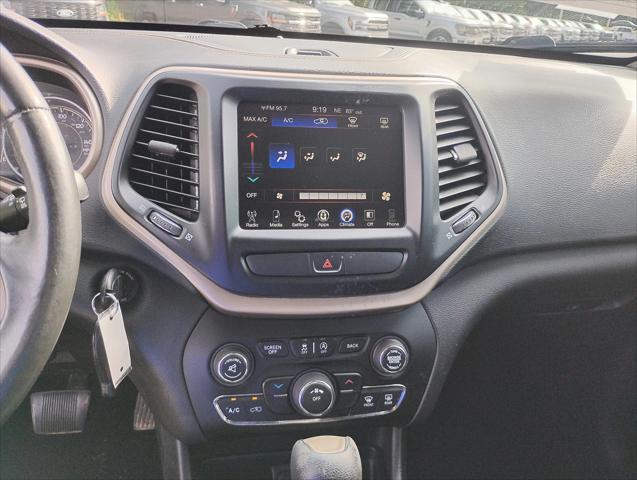 used 2016 Jeep Cherokee car, priced at $7,488