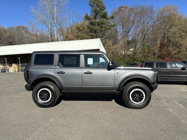 new 2024 Ford Bronco car, priced at $61,869