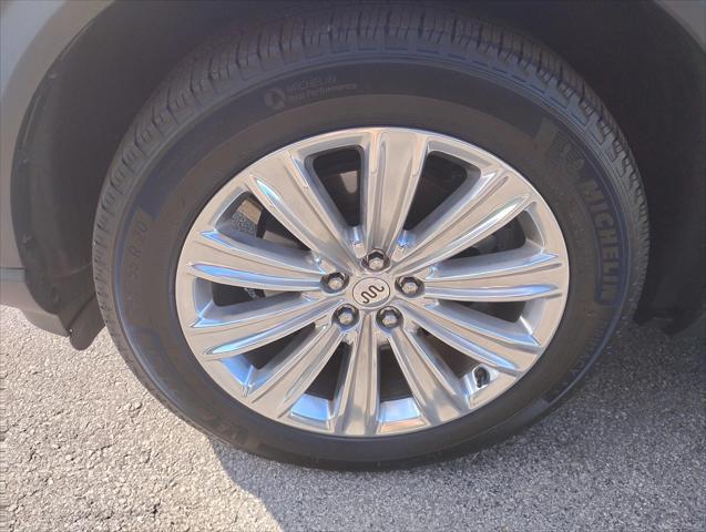 used 2022 Ford Explorer car, priced at $42,888