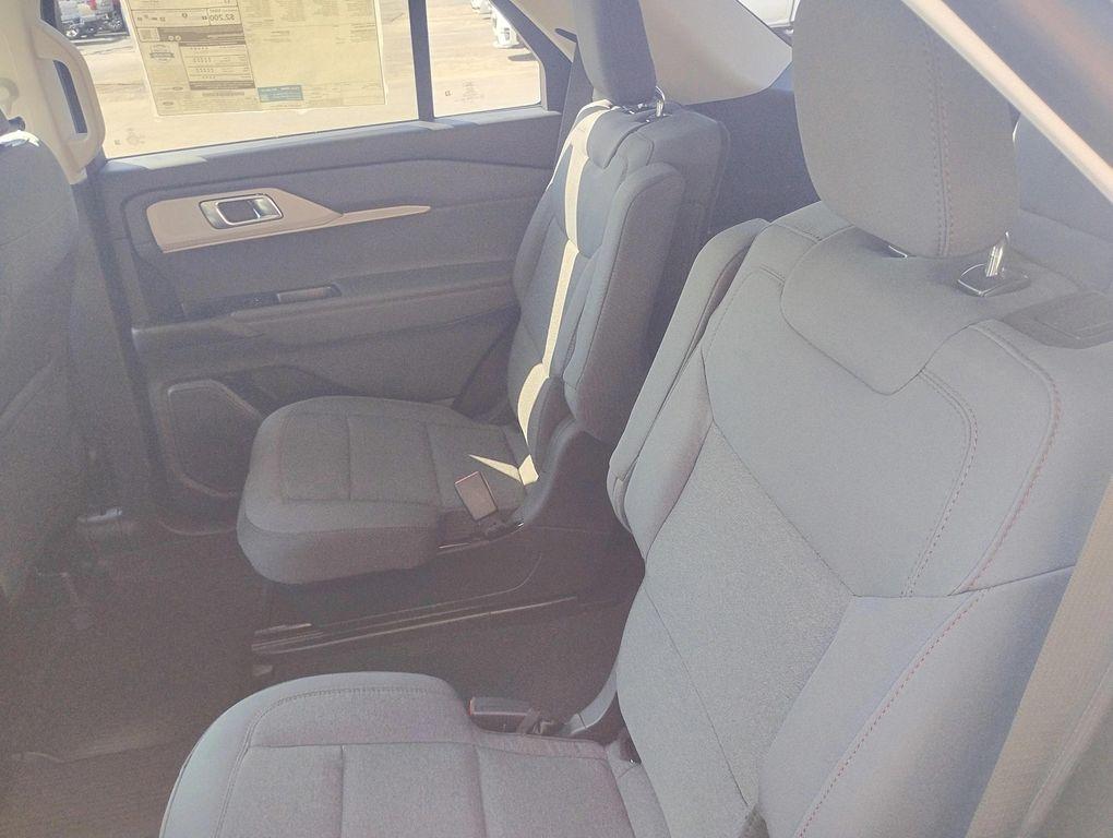 new 2025 Ford Explorer car, priced at $39,193