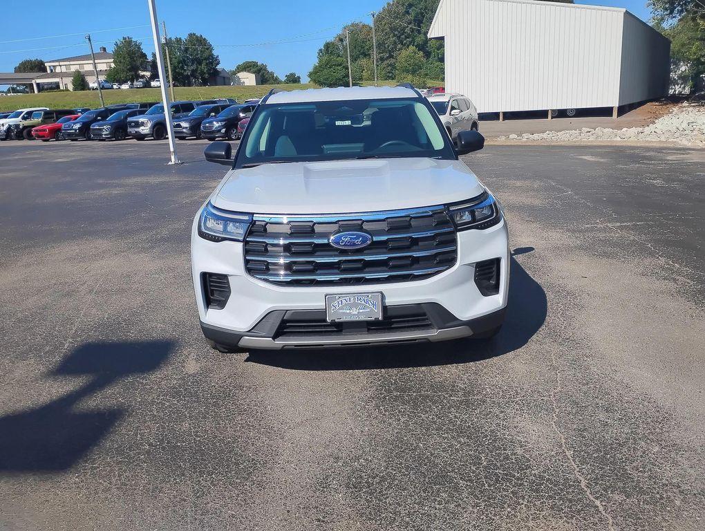 new 2025 Ford Explorer car, priced at $39,193