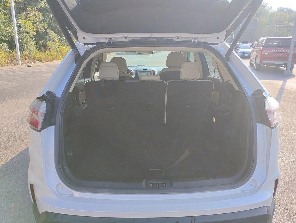 used 2019 Ford Edge car