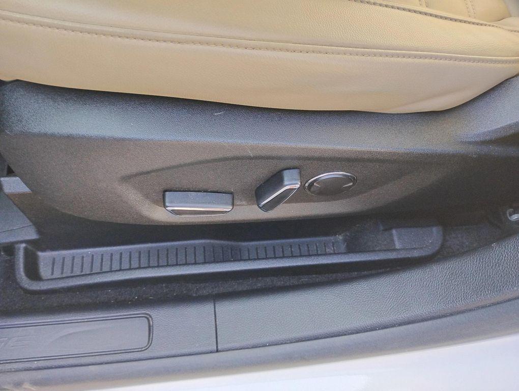 used 2019 Ford Edge car