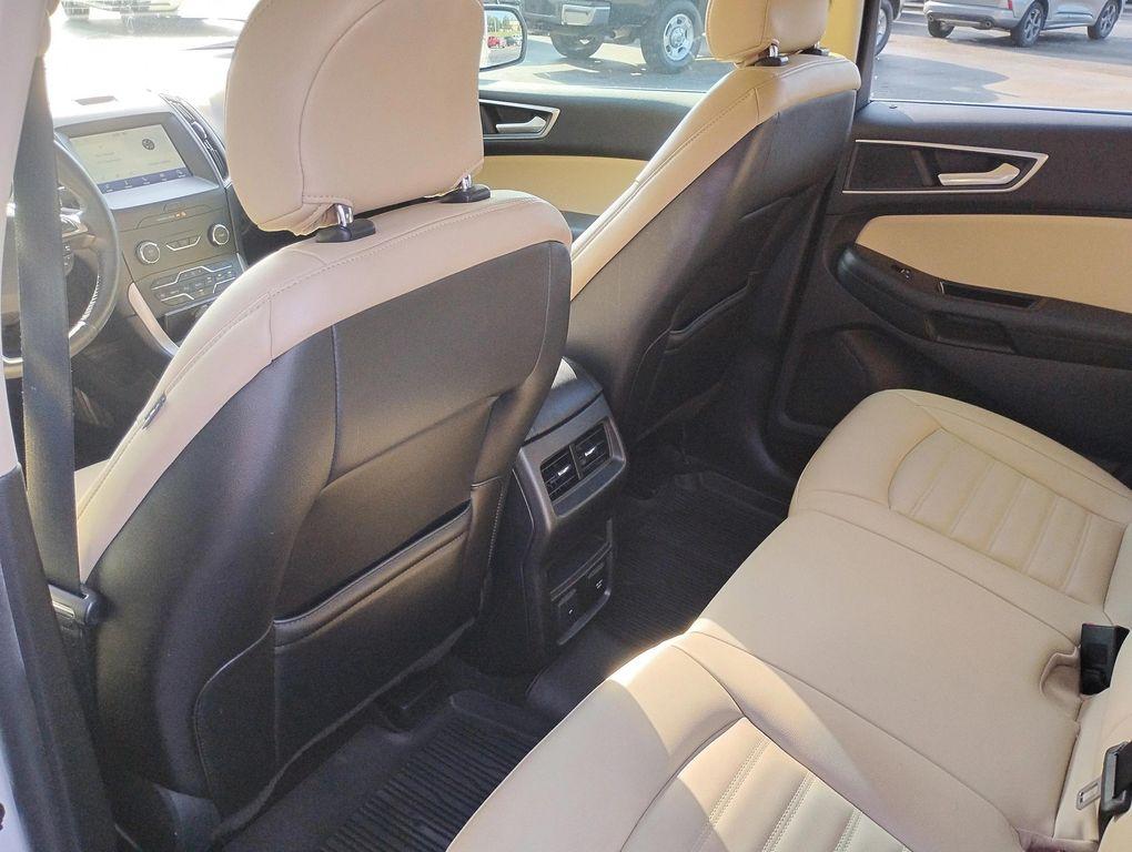 used 2019 Ford Edge car