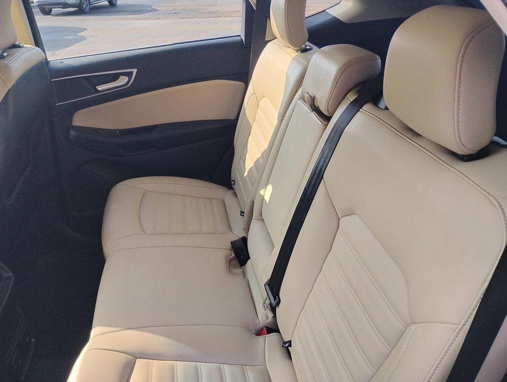 used 2019 Ford Edge car