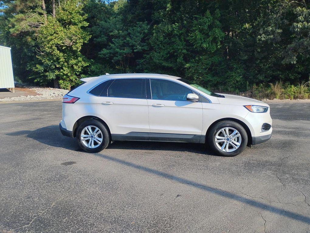 used 2019 Ford Edge car