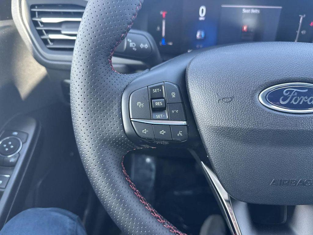 new 2025 Ford Escape car, priced at $31,490