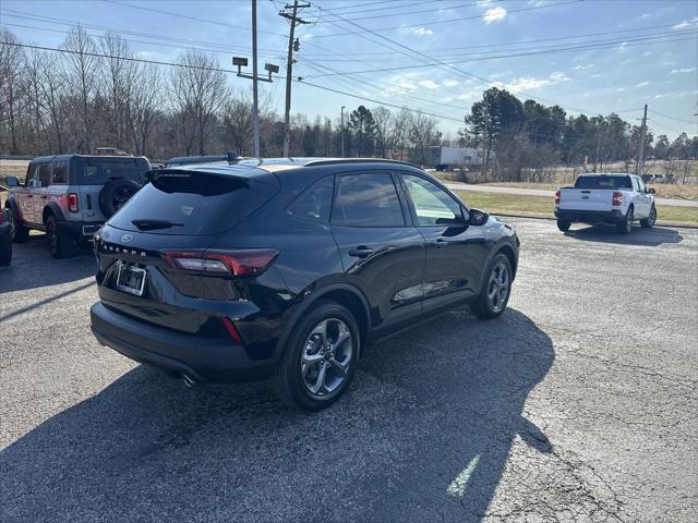 new 2025 Ford Escape car, priced at $32,139