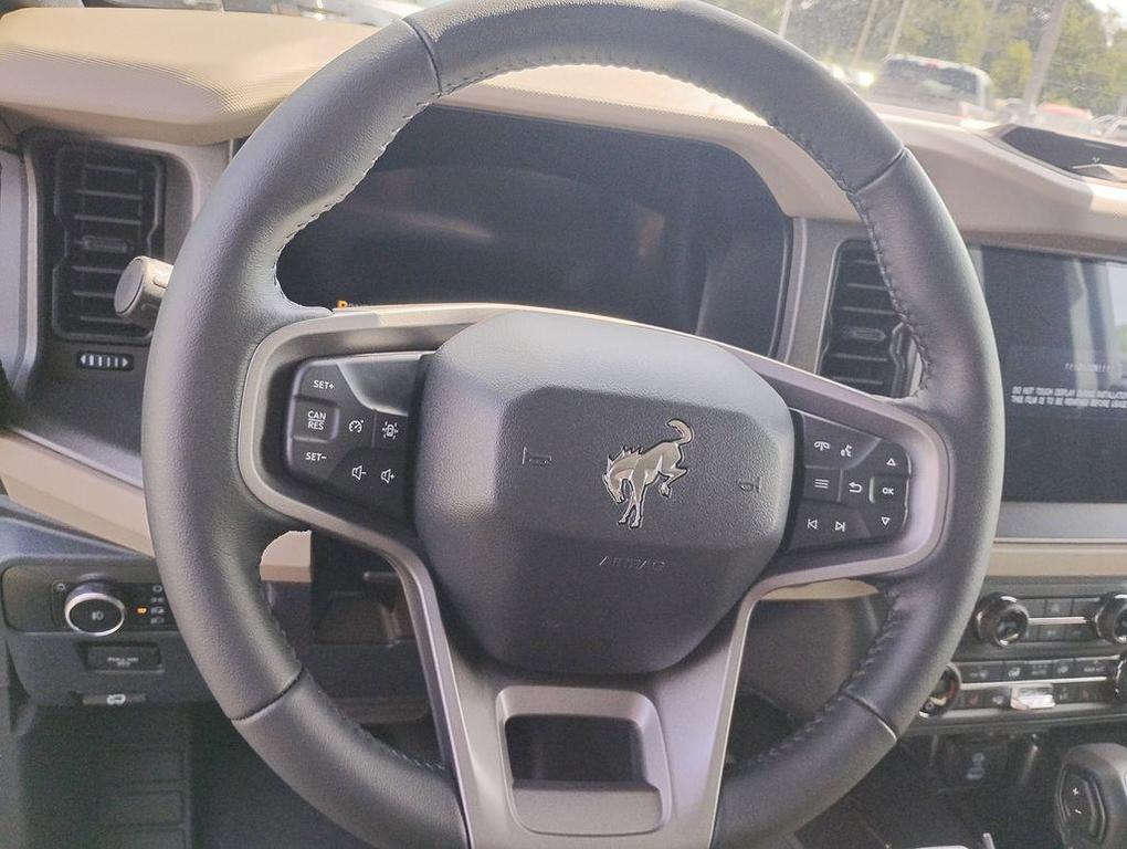 new 2025 Ford Bronco car, priced at $54,579