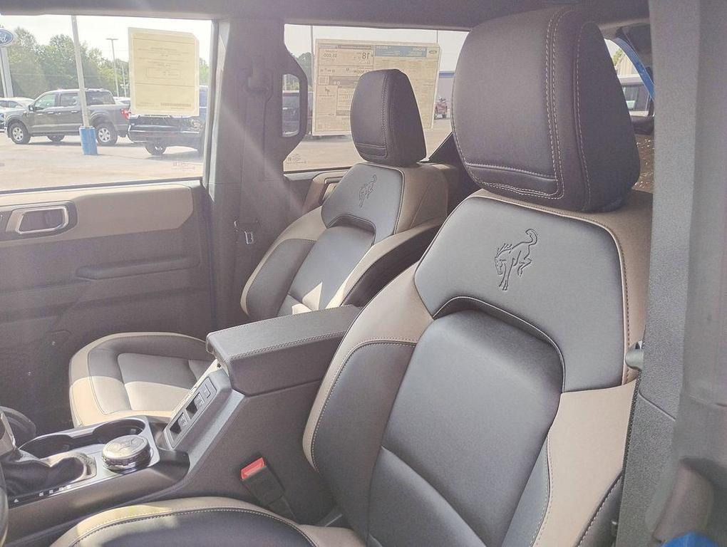 new 2025 Ford Bronco car, priced at $54,579