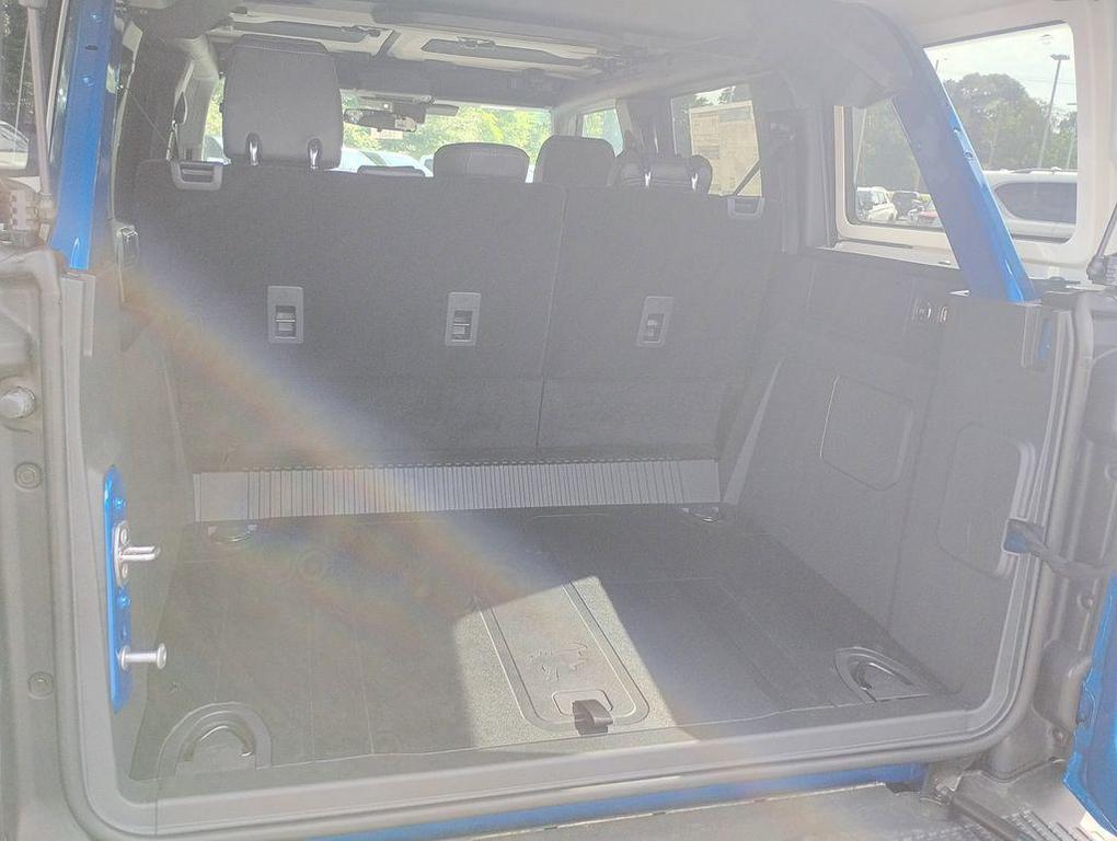 new 2025 Ford Bronco car, priced at $54,579