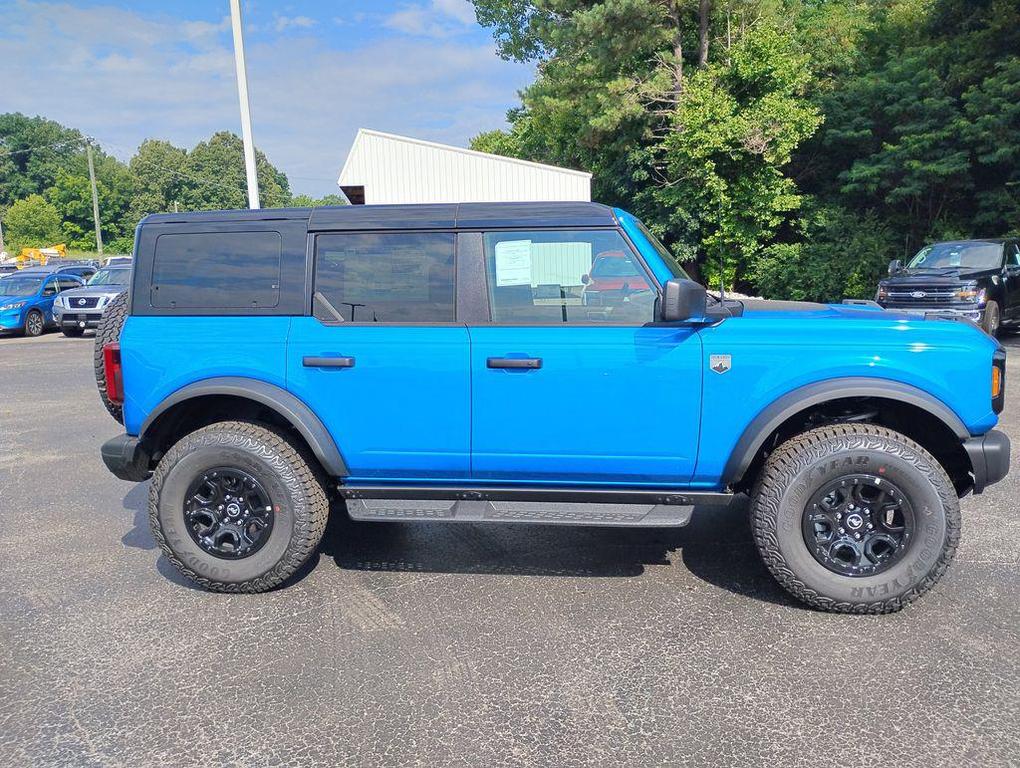 new 2025 Ford Bronco car, priced at $54,579
