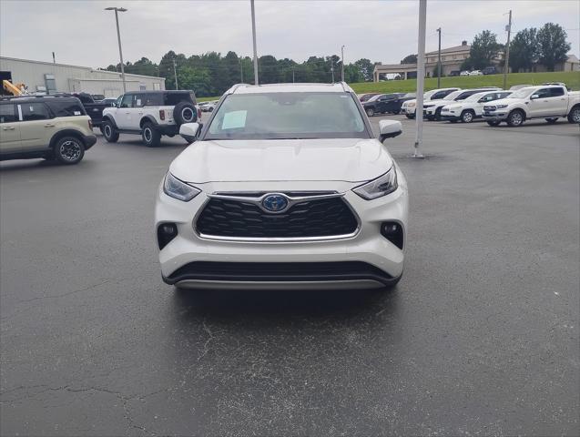 used 2024 Toyota Highlander Hybrid car, priced at $54,888