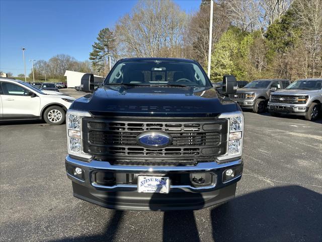 new 2025 Ford F-250 car, priced at $52,996