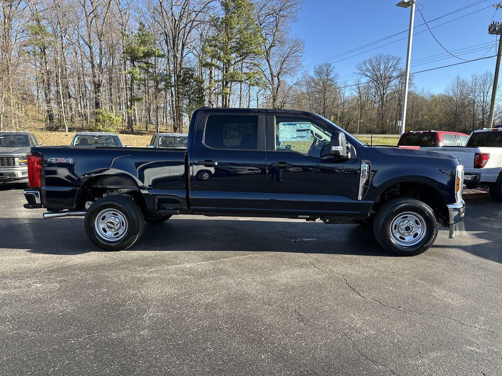 new 2025 Ford F-250 car, priced at $51,926