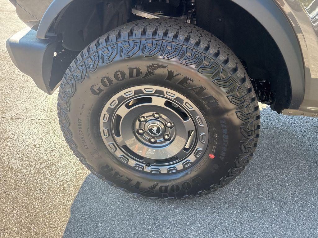 new 2025 Ford Bronco car, priced at $50,256