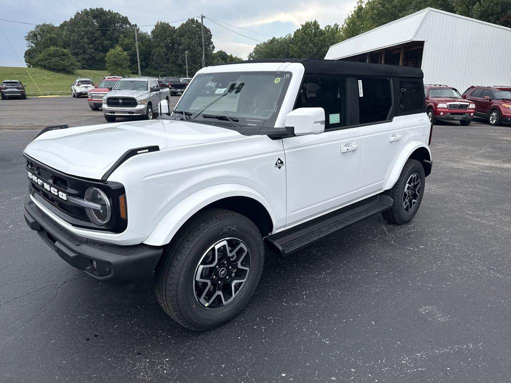 new 2025 Ford Bronco car, priced at $51,837