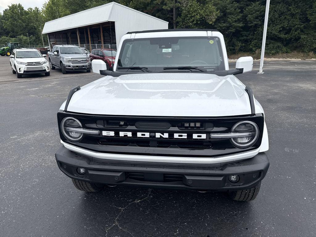 new 2025 Ford Bronco car, priced at $51,837