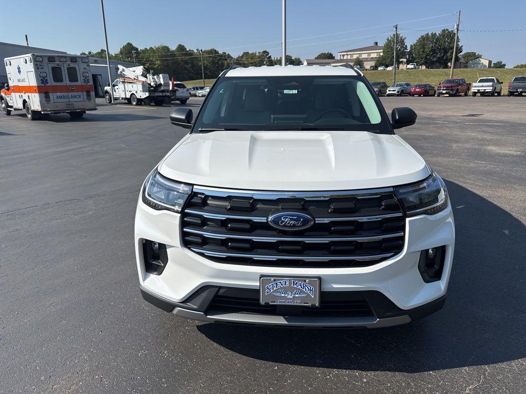 new 2025 Ford Explorer car, priced at $43,584