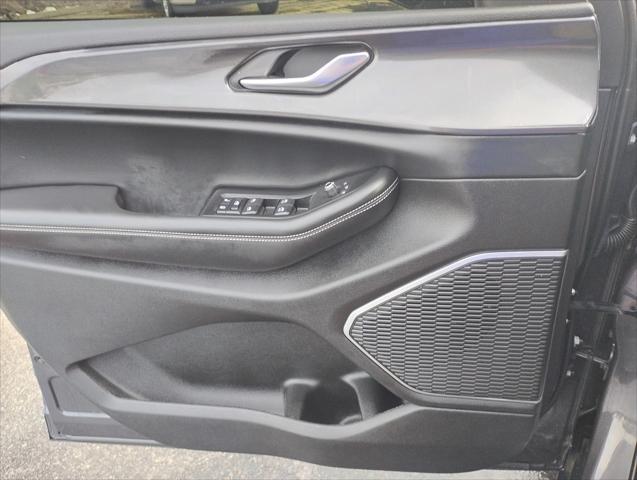 used 2022 Jeep Grand Cherokee car, priced at $24,888