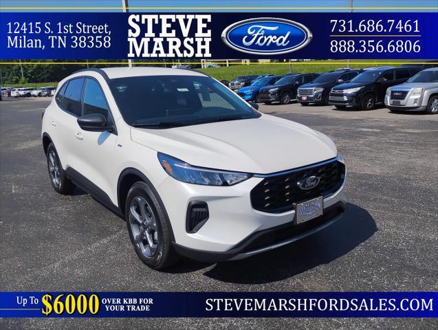 new 2025 Ford Escape car, priced at $35,039