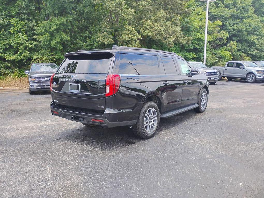 new 2025 Ford Expedition Max car, priced at $72,593