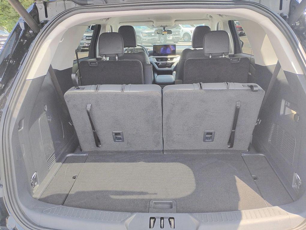 used 2025 Ford Explorer car, priced at $38,888