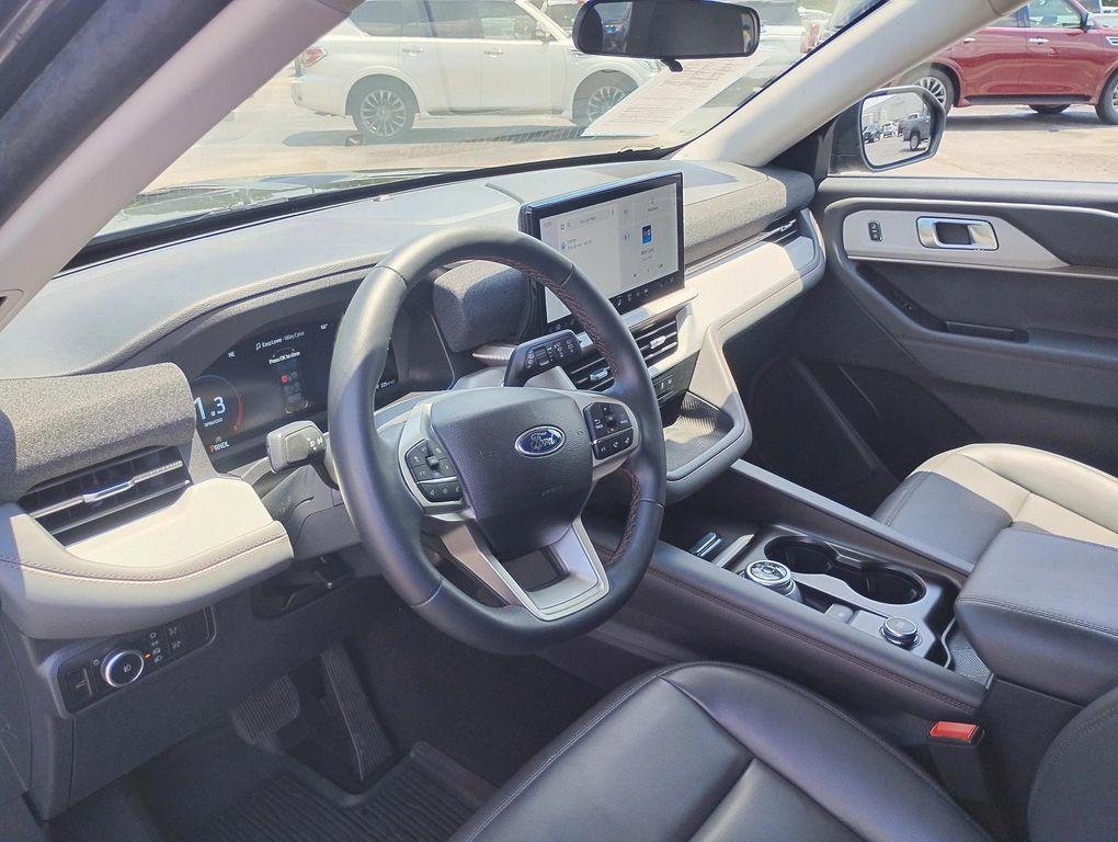 used 2025 Ford Explorer car, priced at $38,888