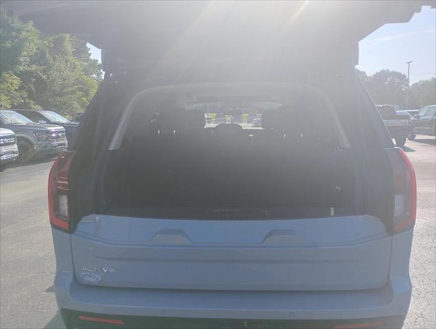 new 2025 Ford Expedition car, priced at $67,560