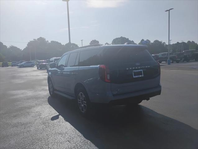 new 2025 Ford Expedition car, priced at $67,560