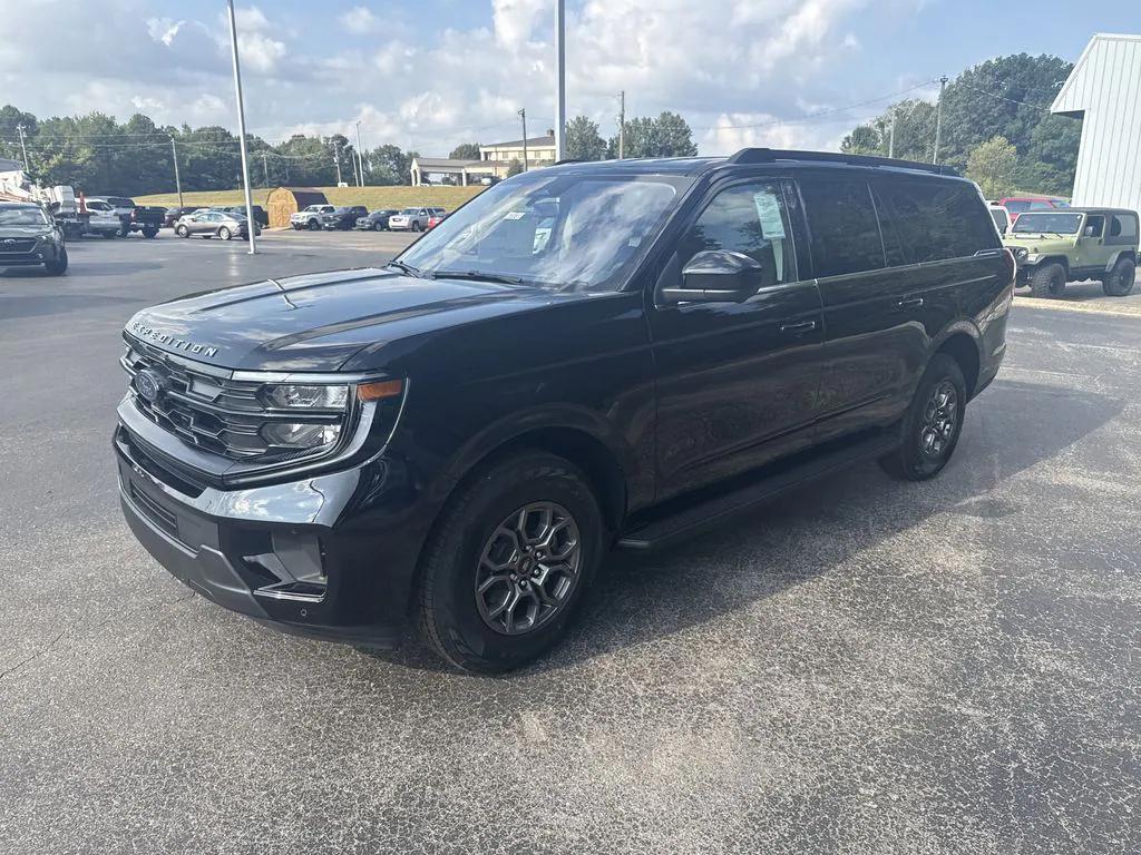 new 2025 Ford Expedition Max car, priced at $66,075