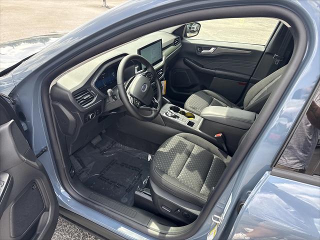 new 2025 Ford Escape car, priced at $33,662