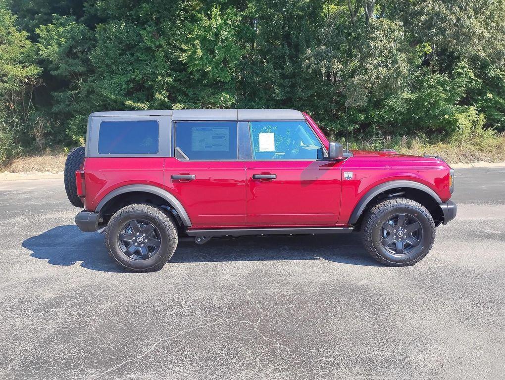 new 2025 Ford Bronco car, priced at $49,320