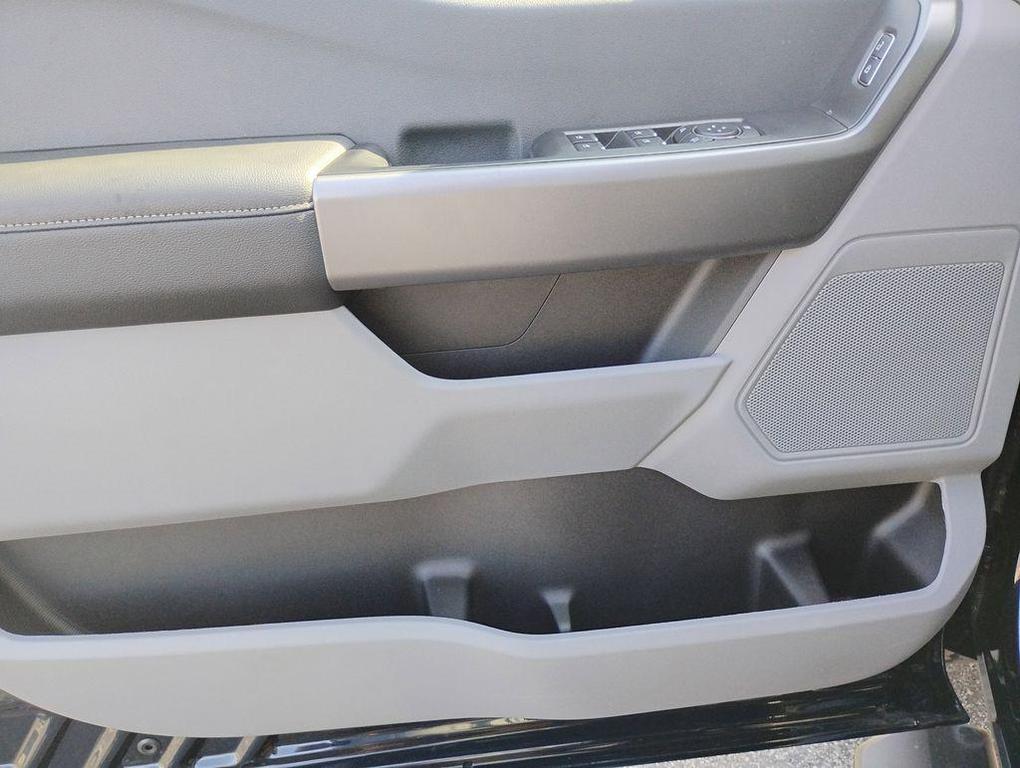 new 2025 Ford F-250 car, priced at $54,755